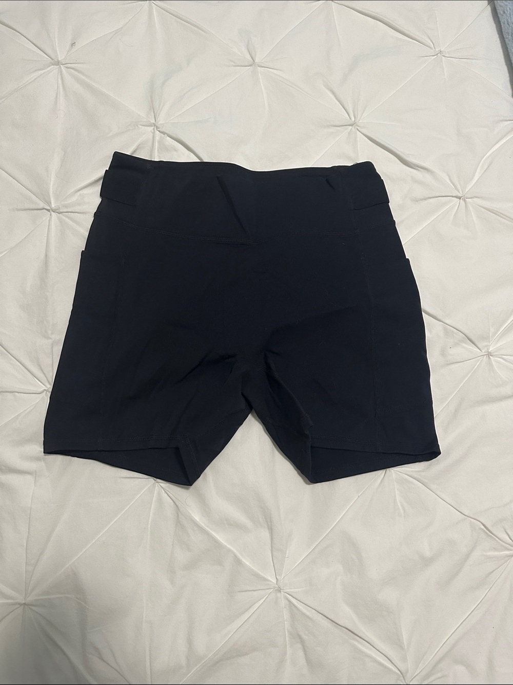NWOT Fabletics Women’s Black Performance Shorts - size L